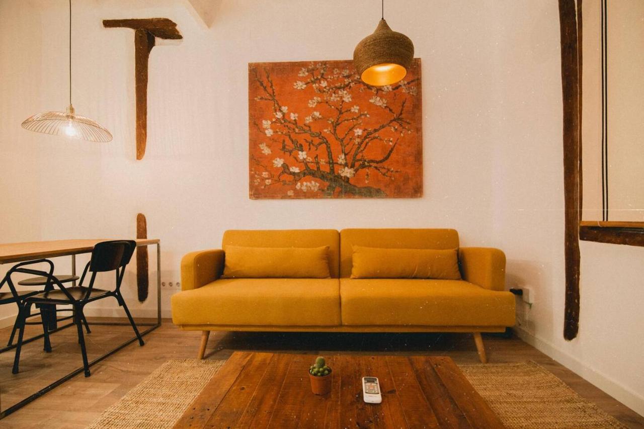 Charming Design Apartment Reina Sofia Madrid Eksteriør billede