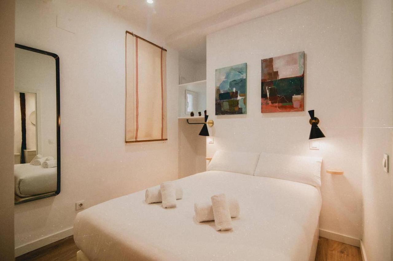 Charming Design Apartment Reina Sofia Madrid Eksteriør billede